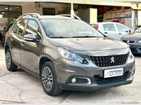 Usata Peugeot 2008 Active 102 CV (75 kW) 2019 SUV