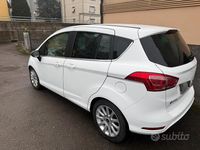 Usata Ford B-MAX 100 CV (73 kW) 2014 Bianco Monovolume