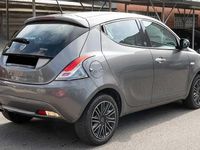 Usata Lancia Ypsilon S 69 CV (50 kW) 2021 Grigio Utilitaria