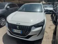 Usata Peugeot 208 Allure 75 CV (55 kW) 2022 Grigio Utilitaria
