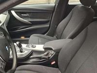 Usata BMW 318 143 CV (105 kW) 2013 Blu/azzurro Station wagon