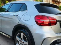 Usata Mercedes GLA180 Premium 109 CV (80 kW) 2019 Grigio SUV
