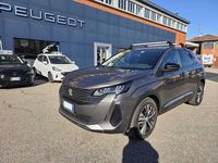 Usata Peugeot 3008 Allure 131 CV (96 kW) 2022 Grigio platinum SUV