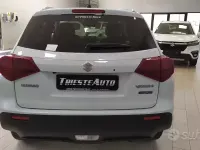 Usata Suzuki Vitara 114 CV (83 kW) 2022 Bianco SUV