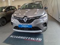 Usata Renault Captur Zen 115 CV (84 kW) 2021 Grigio SUV