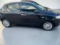 Usata Lancia Ypsilon Gold 69 CV (50 kW) 2015 Nero Utilitaria