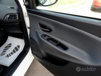 Usata Lancia Ypsilon 69 CV (50 kW) 2014 Bianco Utilitaria