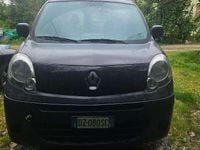 Usata Renault Kangoo 65 CV (47 kW) 2010 Nero Monovolume