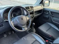 Usata Suzuki Jimny 84 CV (61 kW) 2016 Nero SUV
