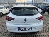 Usata Renault Clio V Intens 101 CV (74 kW) 2020 Bianco Berlina