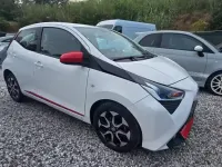 Usata Toyota Aygo Cool 69 CV (50 kW) 2018 Bianco Utilitaria