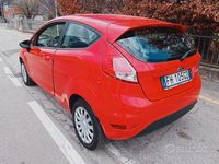 Usado Ford Fiesta Titanium 95 HP (69 kW) 2017 Vermelho Sedan