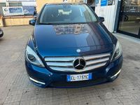 Usata Mercedes B180 2012 Blu Monovolume