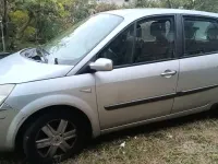 Usata Renault Scenic E-Tech 100 CV (73 kW) 2007 Grigio Monovolume