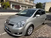 Usata Toyota Corolla Verso 110 CV (80 kW) 2008 Grigio Monovolume