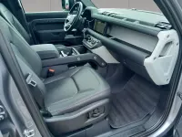 Usata Land Rover Defender SE 249 CV (183 kW) 2023 Eiger grey SUV