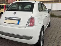 Usata Fiat 500 Lounge 75 CV (55 kW) 2008 Bianco Utilitaria
