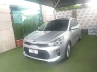 Usata Kia Rio 101 CV (74 kW) 2017 Grigio Berlina