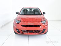 Nieuw Fiat 600 Icon 145 PK (106 kW) 2025 Oranje SUV