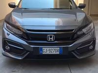 Usata Honda Civic Elegance 126 CV (92 kW) 2022 Grigio Berlina
