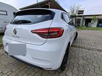 Usata Renault Clio V 65 CV (47 kW) 2023 Bianco Berlina
