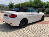 Usata BMW 218 Advantage 150 CV (110 kW) 2016 Bianco Cabrio
