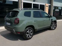 Usata Dacia Duster 101 CV (74 kW) 2023 Verde SUV