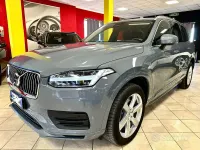 Usata Volvo XC90 235 CV (172 kW) 2023 Grigio SUV