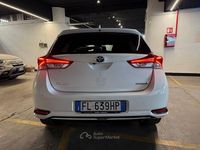 Usata Toyota Auris Hybrid Lounge 99 CV (72 kW) 2017 Bianco Berlina