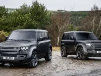 Nuova Land Rover Defender SE Dynamic 200 CV (147 kW) 2025 Argento SUV