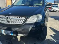 Käytetty Mercedes ML320 224 HP (164 kW) 2009 Katumaasturi