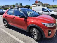 Usata Kia Stonic Style 101 CV (74 kW) 2020 Rosso SUV