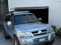 Usata Mitsubishi Pajero 160 CV (117 kW) 2004 Grigio SUV