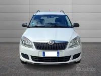 Usata Skoda Roomster Active 69 CV (50 kW) 2013 Bianca Monovolume