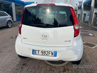 Usata Opel Agila 68 CV (50 kW) 2013 Bianco Monovolume