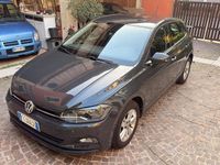 Usata VW Polo Comfortline 80 CV (58 kW) 2019 Grigio Berlina