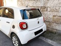 Usata Smart ForFour 71 CV (52 kW) 2015 Bianco Utilitaria