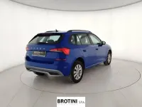 Usata Skoda Kamiq Ambition 95 CV (69 kW) 2022 Blu metallizzato SUV