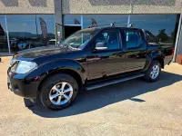 Usata Nissan Navara 190 CV (139 kW) 2015 Nero Pick-up