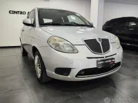 Usata Lancia Ypsilon 77 CV (56 kW) 2010 Grigio Utilitaria