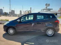 Usata Ford B-MAX 75 CV (55 kW) 2015 Blu Monovolume