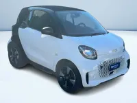 Usata Smart ForTwo Electric Drive Passion 41 kW (56 CV) 2021 Bianco Coupé