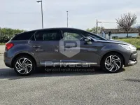 Gebraucht DS Automobiles DS5 Sport Chic 181 PS (133 kW) 2016 Grau Kleinwagen