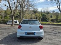 Usata VW Polo Comfortline 75 CV (55 kW) 2019 Bianco Utilitaria