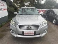 Usata Toyota RAV4 150 CV (110 kW) 2012 Argento SUV