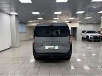 Usata Ford Tourneo Courier 125 CV (91 kW) 2024 Grigio Monovolume