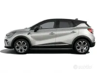 Usata Renault Captur Intens 101 CV (74 kW) 2023 Grigio SUV