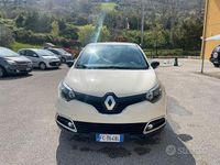 Usata Renault Captur Zen 90 CV (66 kW) 2016 Beige SUV