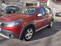 Usata Dacia Sandero Stepway 85 CV (62 kW) 2011 Bronzo Berlina