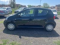 Usata Toyota Aygo 68 CV (50 kW) 2007 Nero Utilitaria